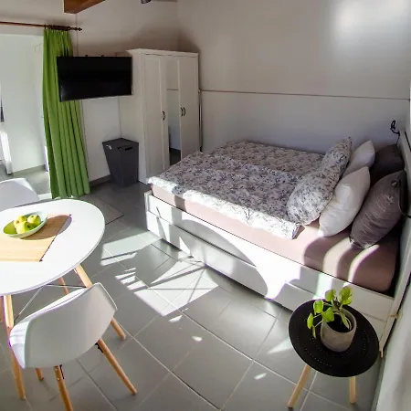 Rustico Al Sole - Just Renewed 1bedroom In 론코 소프라 아스코나